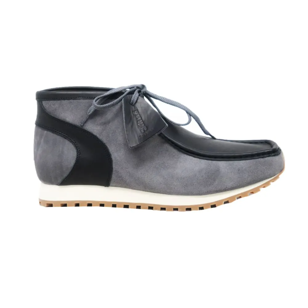 British Walkers New Castle Gt Wallabee Boots Men's Gray Suede and Black Leather