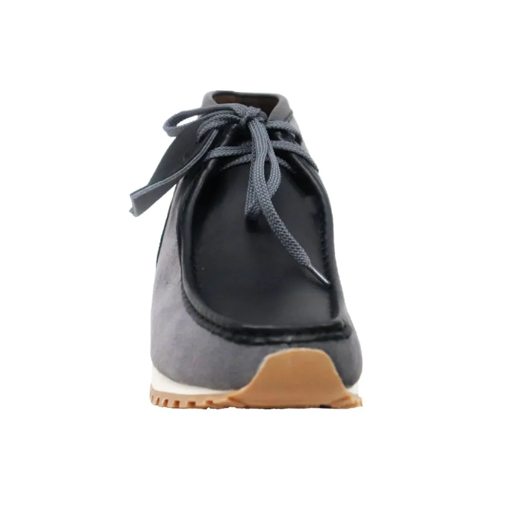 British Walkers New Castle Gt Wallabee Boots Men's Gray Suede and Black Leather