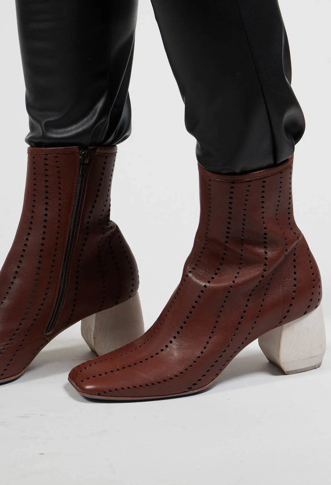 Heeled Ankle Boots in Slight Cuoio
