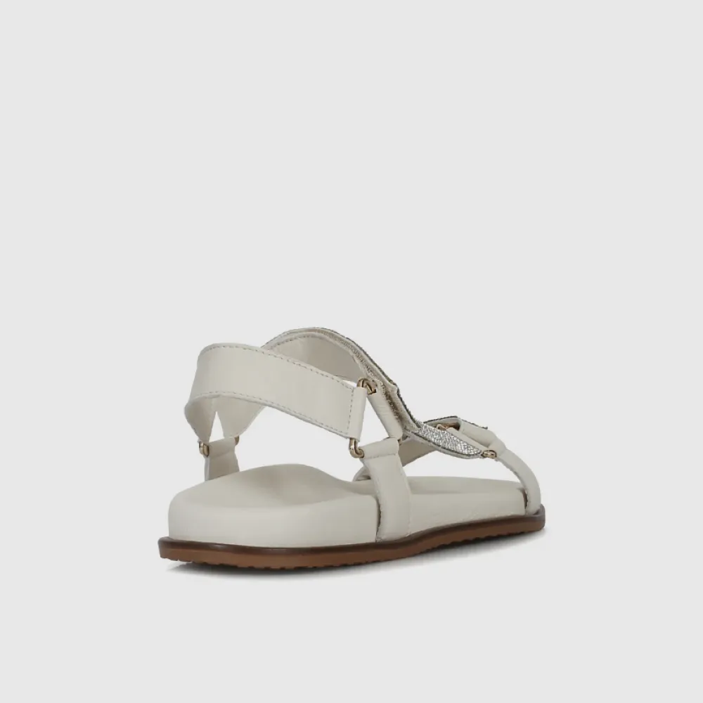 ISSY DIAMONTE SANDAL