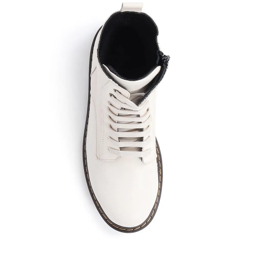 Lace-Up Leather Boots - BELYNR40001 / 326 190