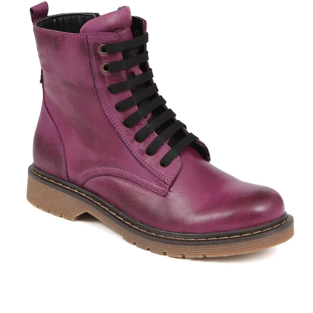 Lace-Up Leather Boots - BELYNR40001 / 326 190