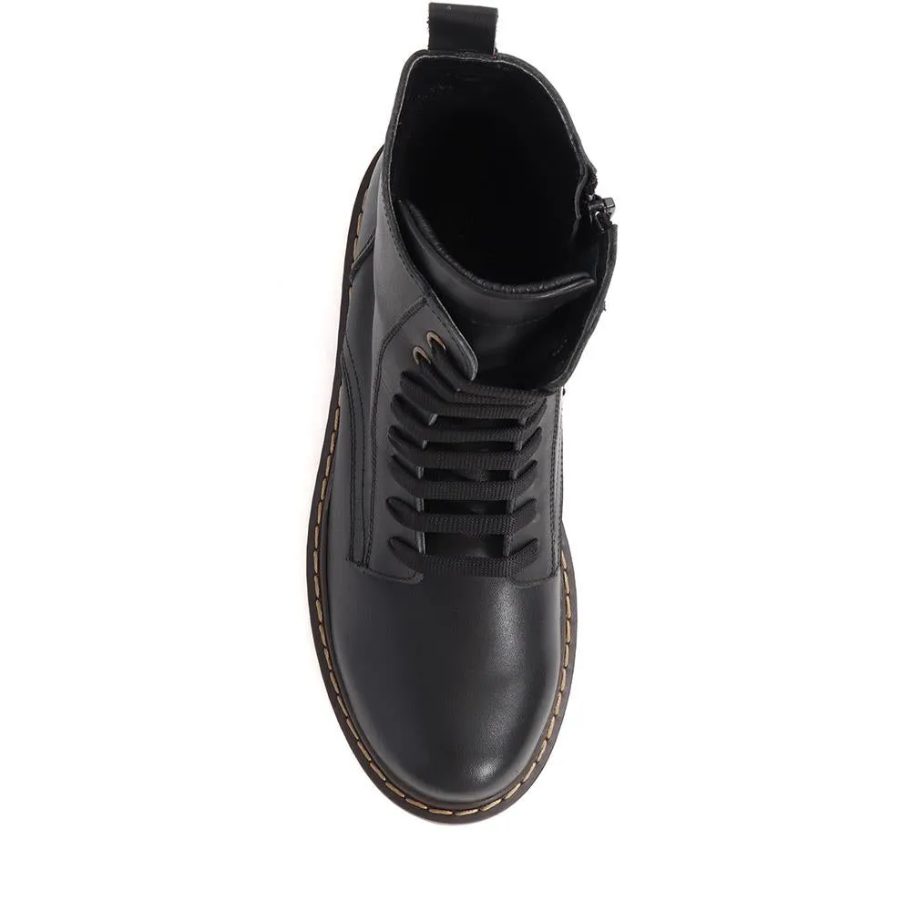 Lace-Up Leather Boots - BELYNR40001 / 326 190