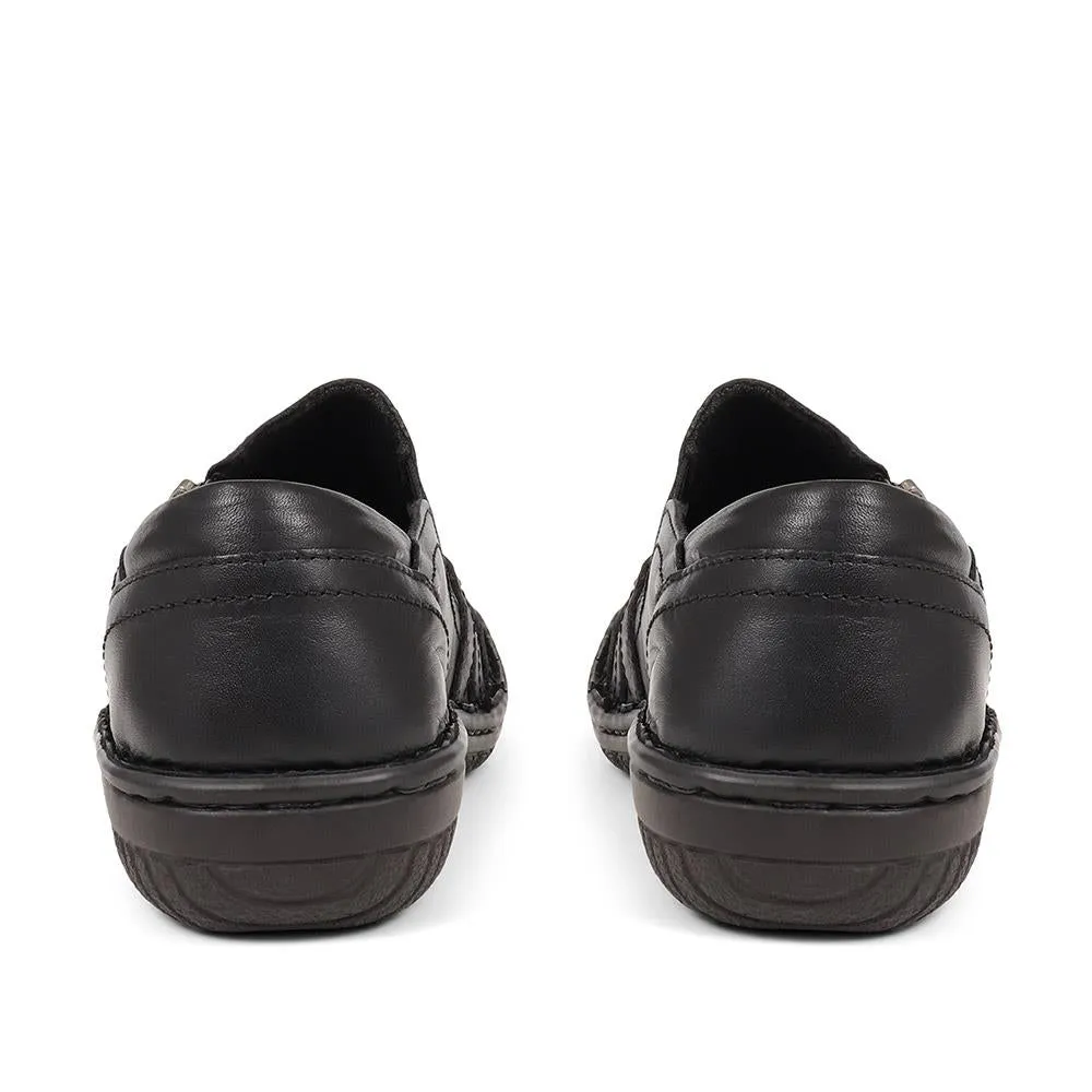 Leather Slip On Shoes for Women - HAK23014 / 308 135