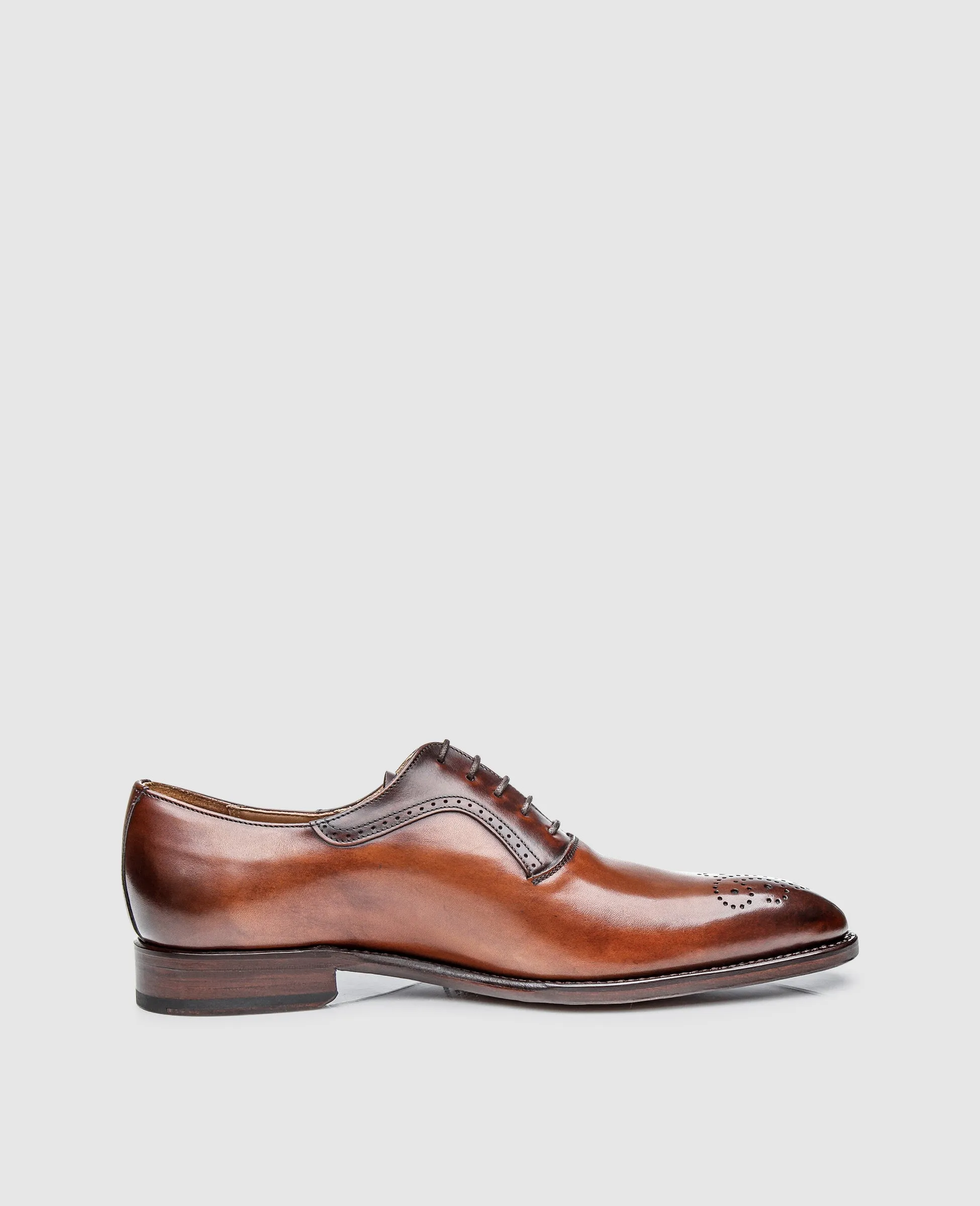 No. 5250 - Dark brown/Nut