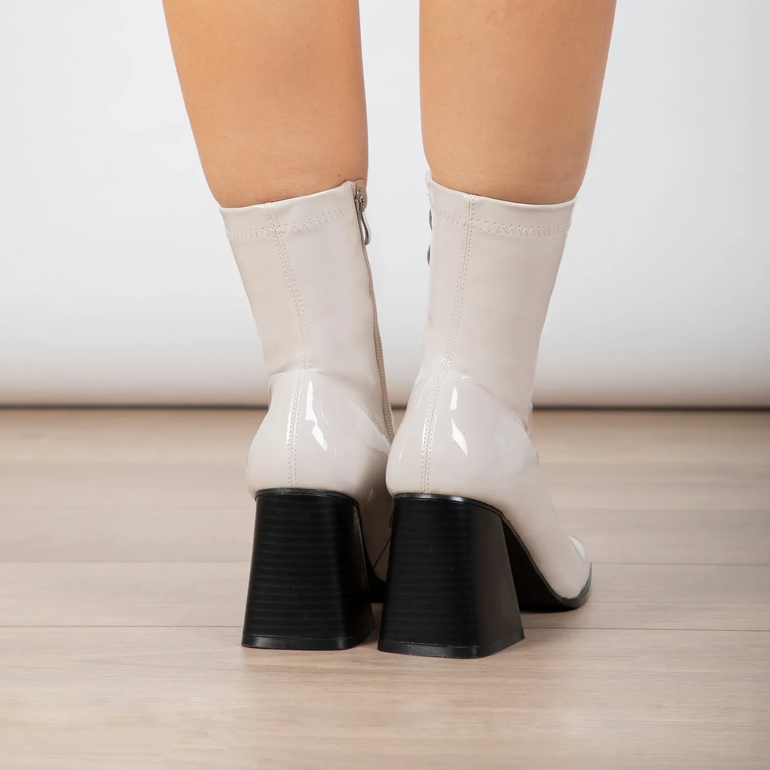 RAID Clever Ankle Boot in White