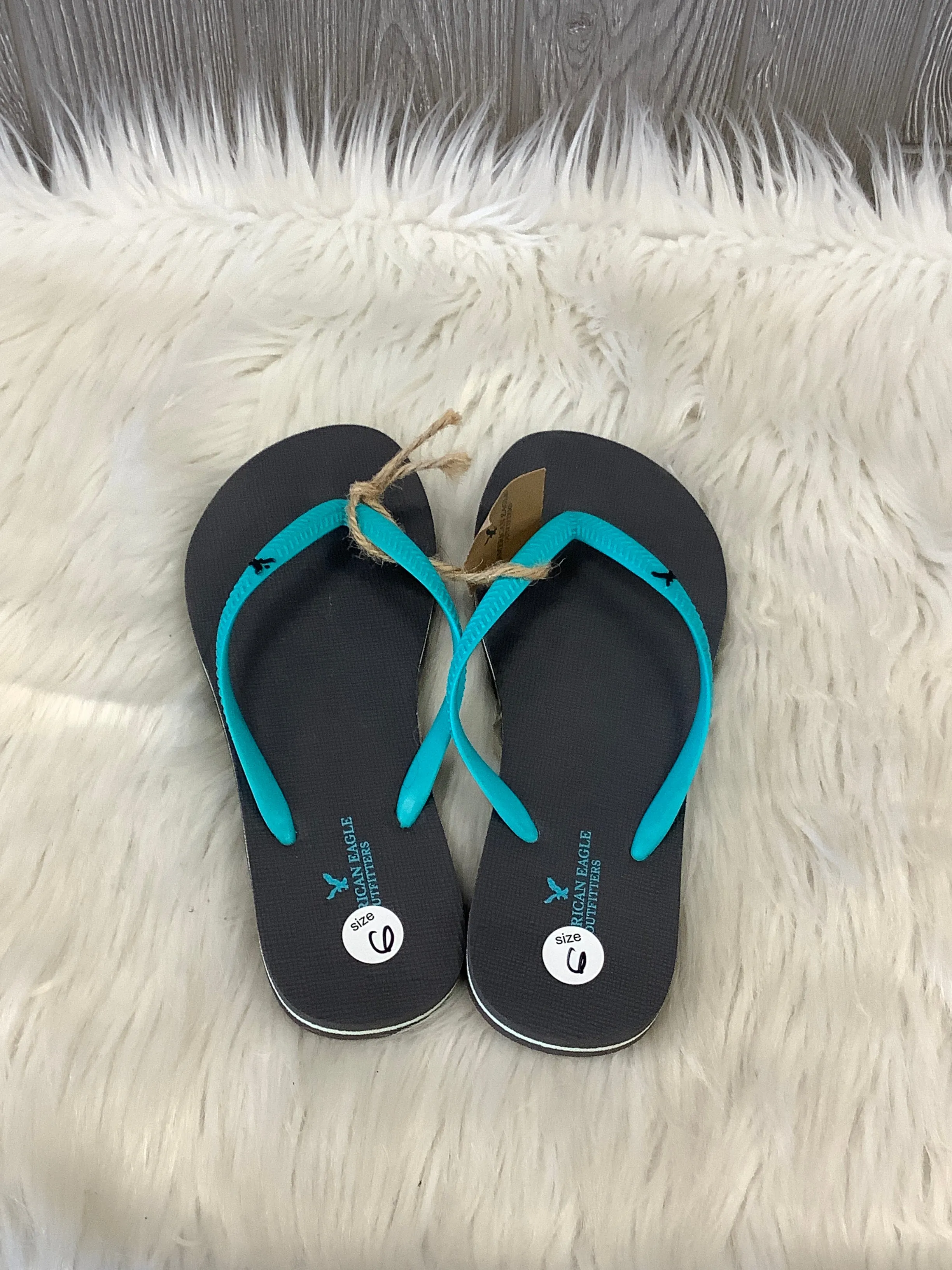 Sandals Flip Flops By American Eagle In Grey, Size: 6