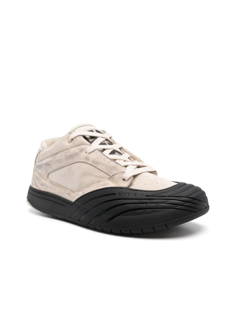 Skate Sneakers