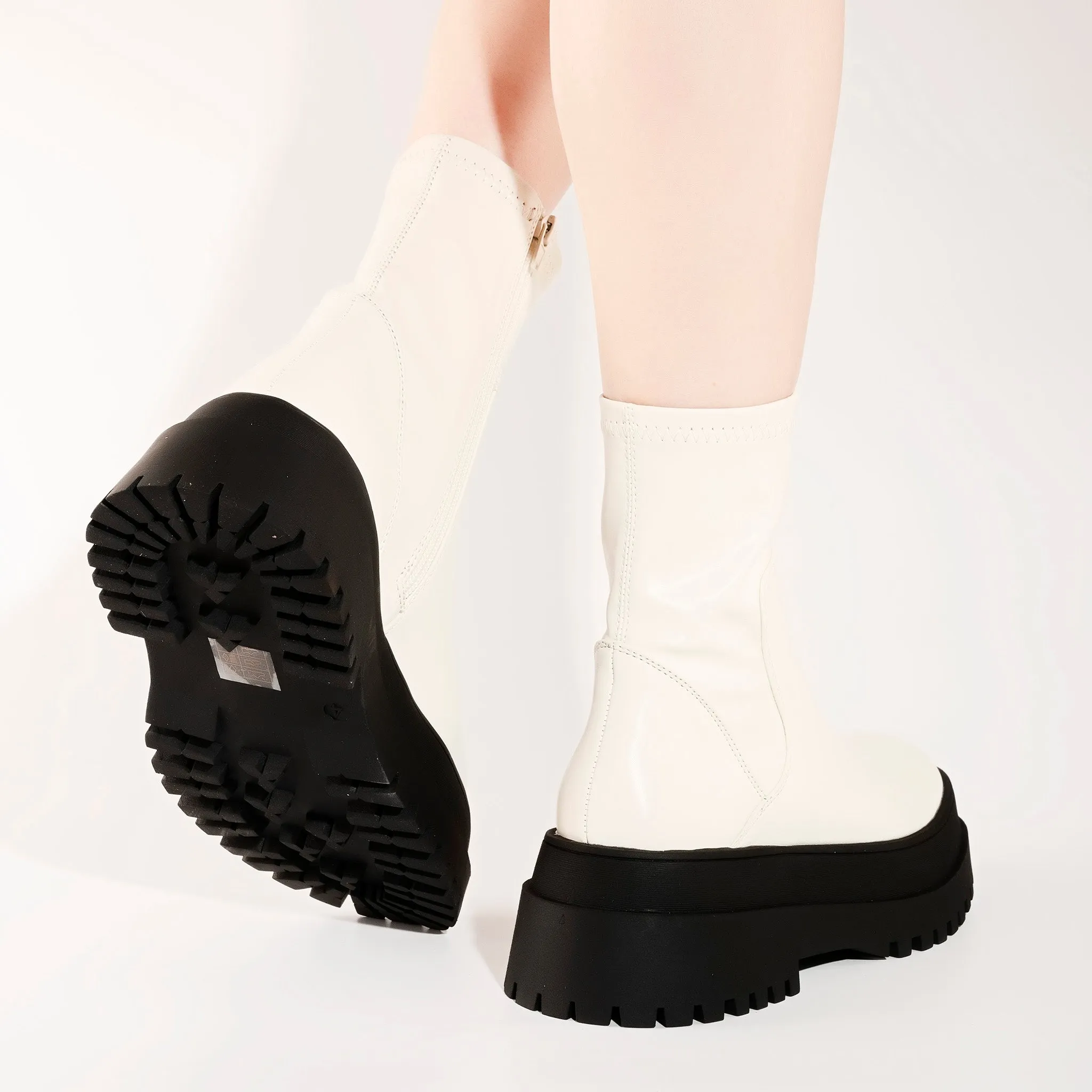 Tessa Cream Chunky Chain Detail Ankle Boots