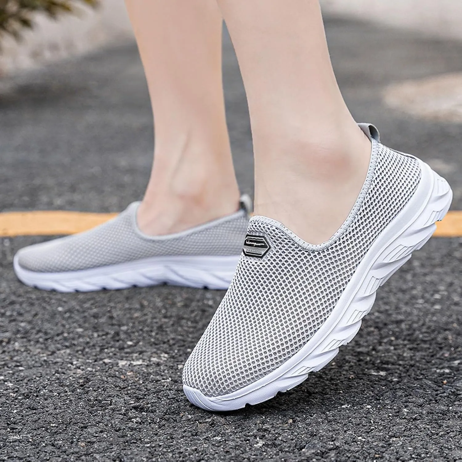 Womens White Platform Sneakers High Top Platform Shoes Fashion Canvas Basketball Shoes for Women Womens Slip On Loafers Sneaker Heels for Women